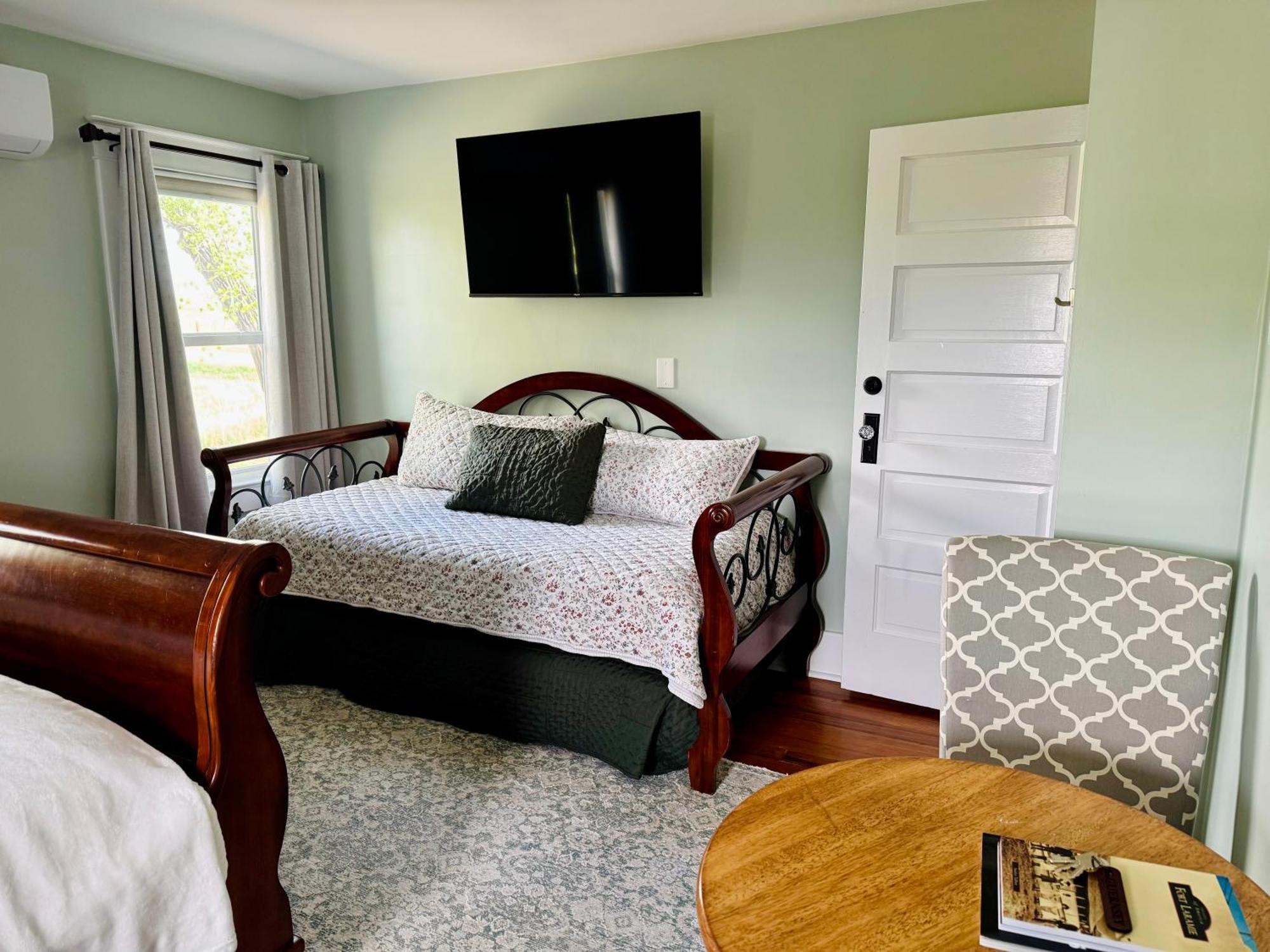 Hudson House Bed And Breakfast Wheatland Luaran gambar